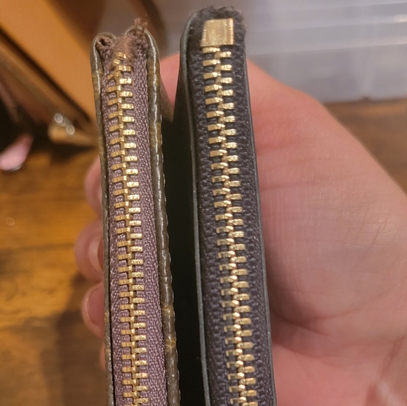 Coin pouch - Picture 4 of 4